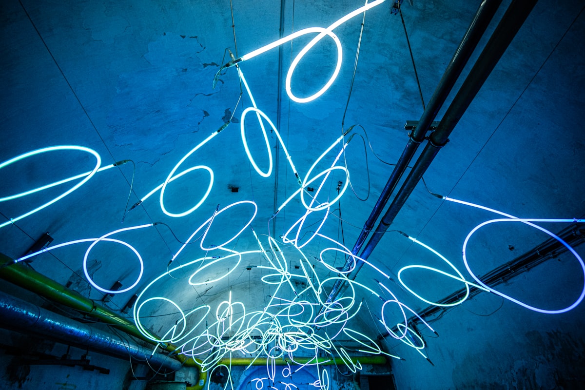 Neon-Leuchten – KI-Training Leuchtenhersteller